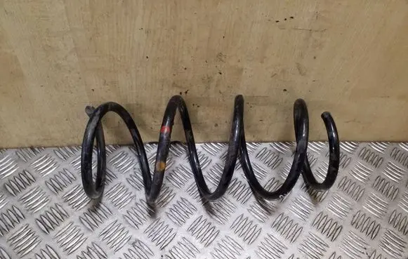 Nissan Juke I F15 Front coil spring