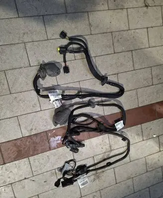 Renault Clio V Tow bar electric loom 241A70560R 241A75980R 241572514R