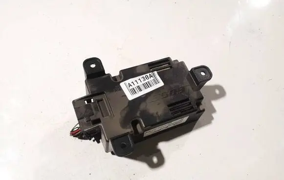 Audi A6 S6 C6 4F Sound amplifier 4F0035223