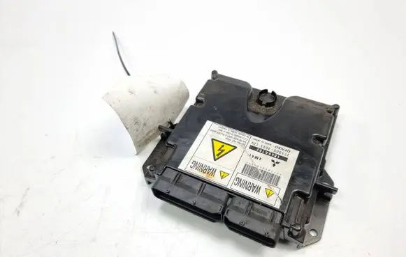 Mitsubishi Pajero Engine control unit/module 1860A702 2758004693 2758004623