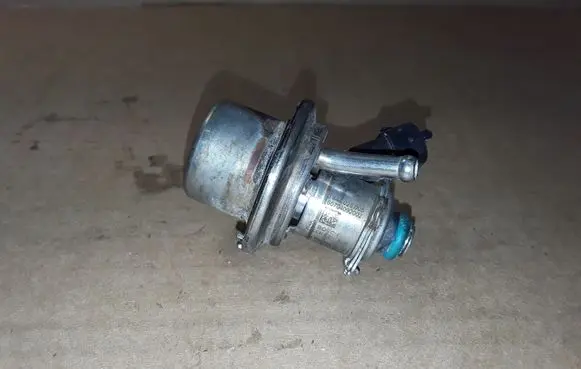 Fuel pressure sensor