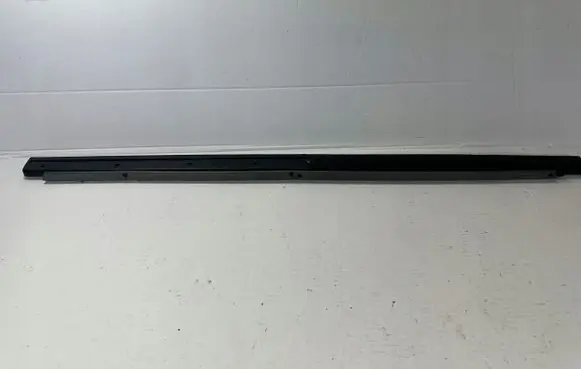 Volkswagen Multivan T5 Front sill trim cover