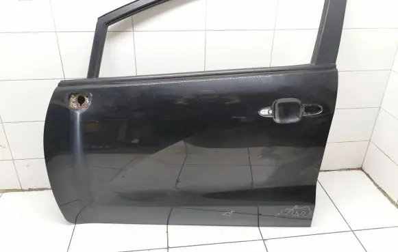 KIA Rio Front door