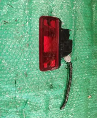 Nissan Leaf II (ZE1) Rear fog light 23633005