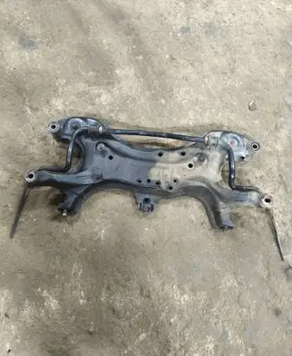 Toyota Avensis T250 Front subframe 