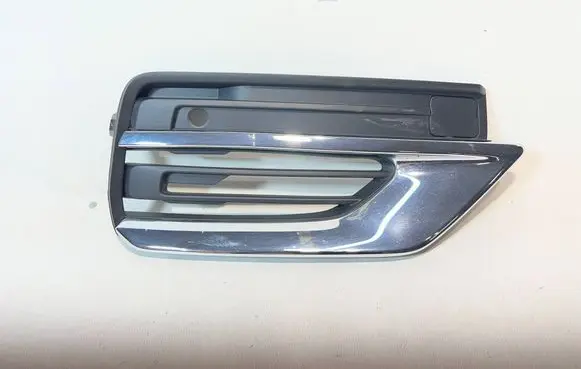 Volvo XC90 Front bumper lower grill 32345471