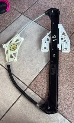 Audi A3 S3 A3 Sportback 8P Rear window lifting mechanism without motor 8V4839461