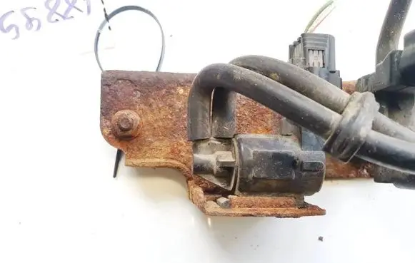 Mazda Premacy Turbo solenoid valve k5t44090 f2l3