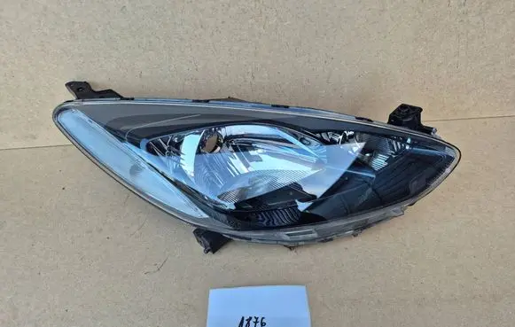 Mazda 2 Headlight/headlamp P6516 P7218