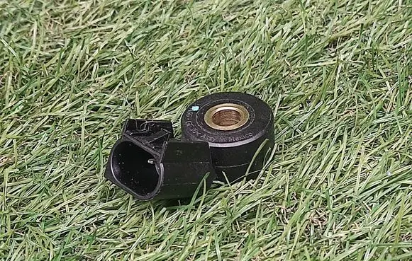 Detonation knock sensor