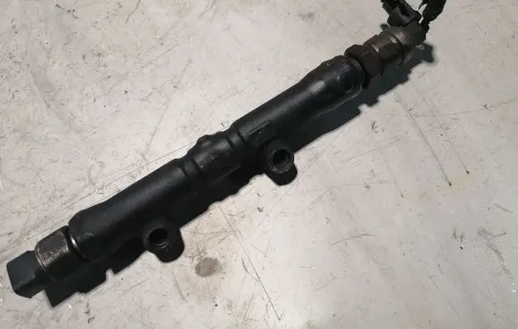 Toyota Corolla Verso AR10 Fuel main line pipe 8945860010
