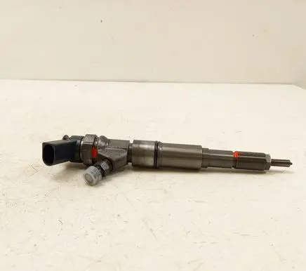 BMW 1 E81 E87 Fuel injector 7794435 0445110209