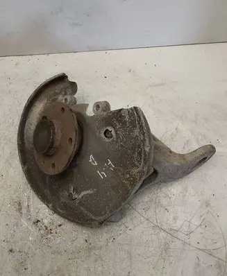 Audi A4 S4 B7 8E 8H Rear wheel hub 8K0505436AB