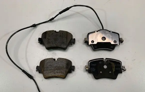 BMW X4 G02 Brake pads (front) 6888774