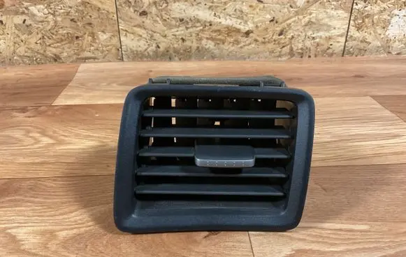 Honda Civic Dashboard side air vent grill/cover trim 77615SNAA021