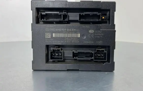 Volkswagen Touareg II Comfort/convenience module 4H0907064EH