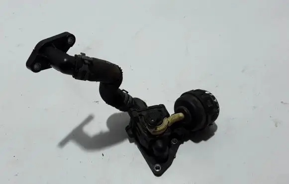 Volkswagen Touareg III Valve 059121737AR