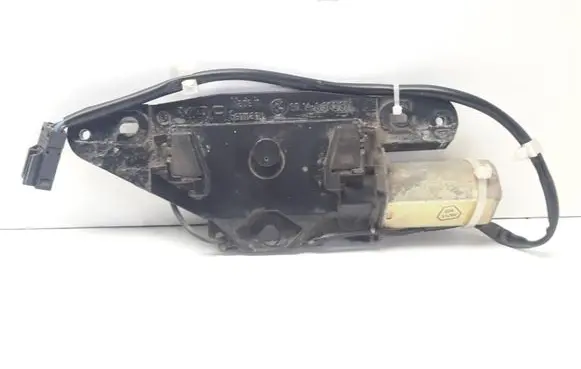 BMW 5 E39 Tailgate/trunk/boot lock/catch/latch 67148362371 8362371