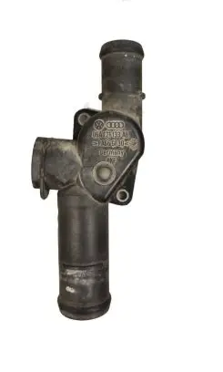 Volkswagen PASSAT B6 Engine coolant pipe/hose 06A121133AL