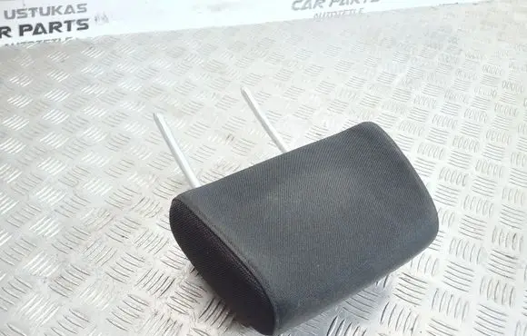 BMW 1 E81 E87 Front seat headrest 