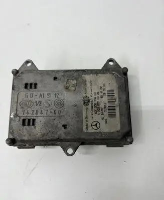 Mercedes-Benz E W211 Headlight ballast module Xenon A0028206026 5DF00870400