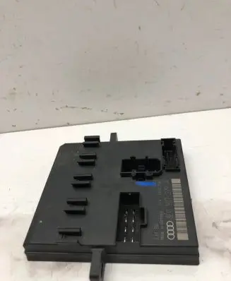 Audi A4 S4 B6 8E 8H Comfort/convenience module 8E0907279A 10052001