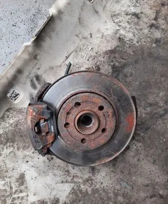 Volkswagen Golf IV Front wheel hub spindle knuckle