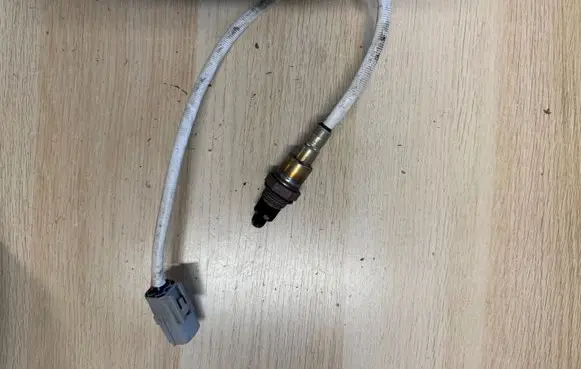 Suzuki Swift III Lambda probe sensor 0258030227