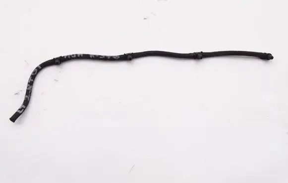 Volkswagen II LT Fuel return line/hose 