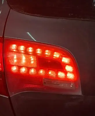 Audi A6 S6 C6 4F Tailgate rear/tail lights 4F9945093C