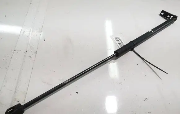Mitsubishi Colt Tailgate/trunk strut/damper 