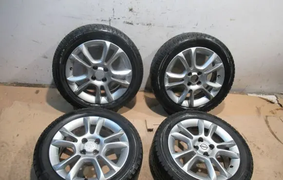 Opel Corsa D R16 alloy rim 