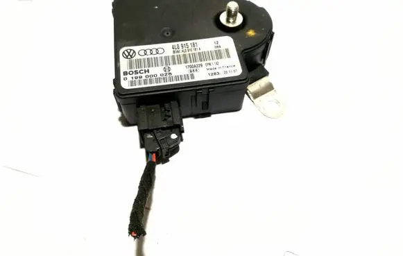 Audi Q7 4L Battery control module 4L0915181 4L0910181A 0199000025