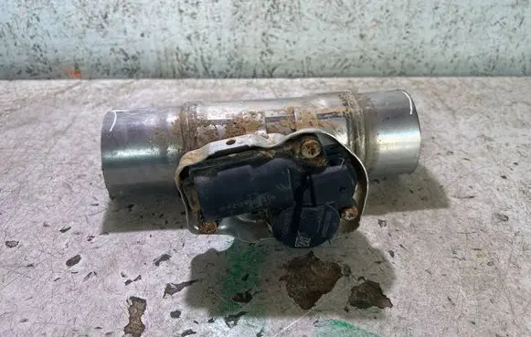 Mercedes-Benz GLC C254 Muffler/silencer A2139062306