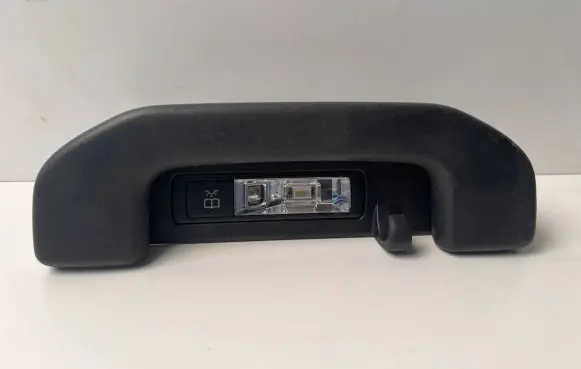 Mercedes-Benz GLC C253 Rear seat light A0009068905