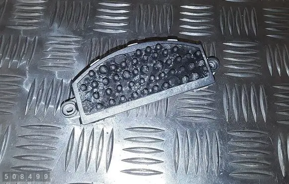 Heater blower motor/fan resistor