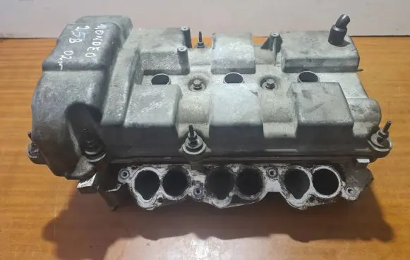 Ford Mondeo Mk III Engine head 1S7E6090DC