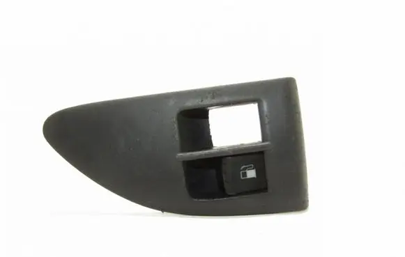 Volkswagen PASSAT B5.5 Fuel tank opening switch 1J0959833A