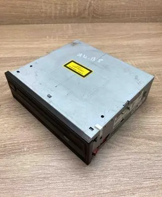 Audi A4 S4 B8 8K Navigation unit CD/DVD player 4E0919887M 4E0910888E