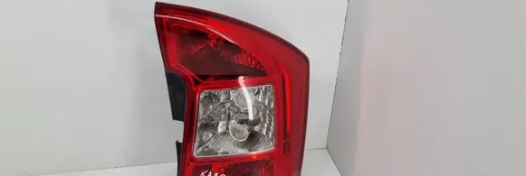 KIA Carens II Rear/tail lights 92402100