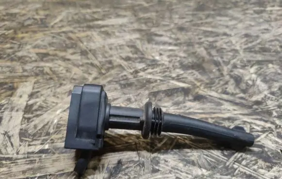 Jaguar XJL High voltage ignition coil 8W9312A366DA