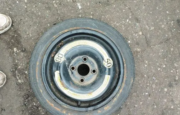 Volkswagen Polo III 6N 6N2 6NF R14 spare wheel 6N0601025G