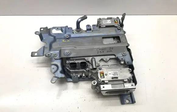 Voltage converter inverter