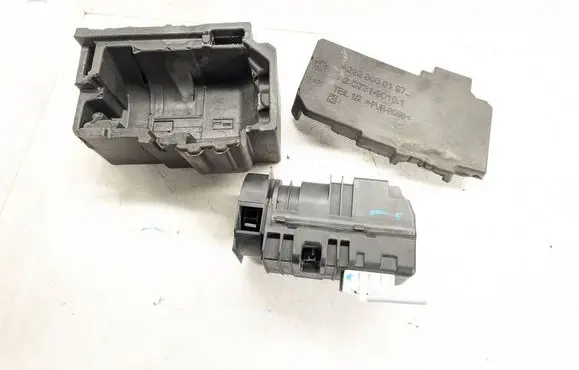 Mercedes-Benz S W222 Vacuum pump A2229004609 A2228000197