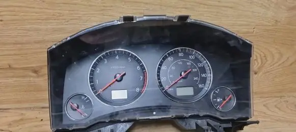 Infiniti FX Speedometer (instrument cluster) G11206A03000 0309260045B CG702SSCK