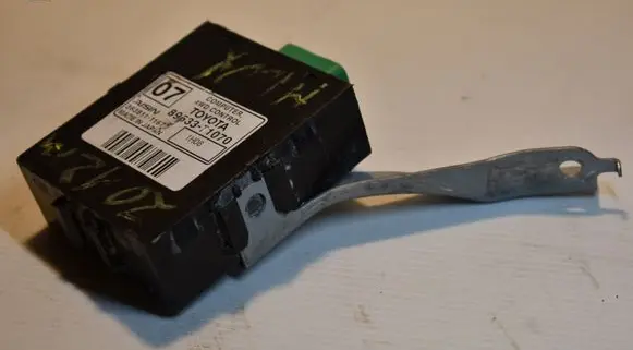 Toyota Hilux (AN10, AN20, AN30) Gearbox control unit/module 8953371070