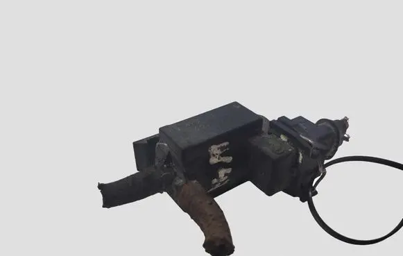 BMW 3 F30 F35 F31 Turbo solenoid valve 70231800 7810831