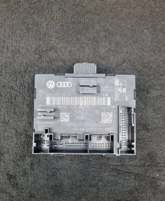 Audi A6 C7 Door control unit/module 4G8959793H 4G8959793F