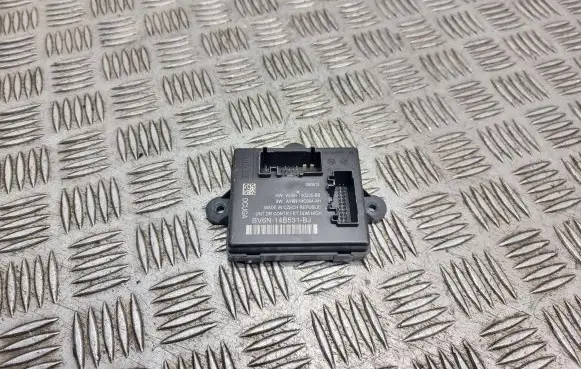 Ford Focus Door control unit/module BV6N14B531BJ AV6N14C235BB AV6N14C064AH