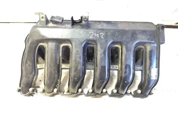 BMW X5 E53 Intake manifold 7790701